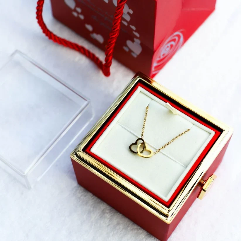The Spin of Love Interlocking Hearts Gift Box Gift Set - Image 4